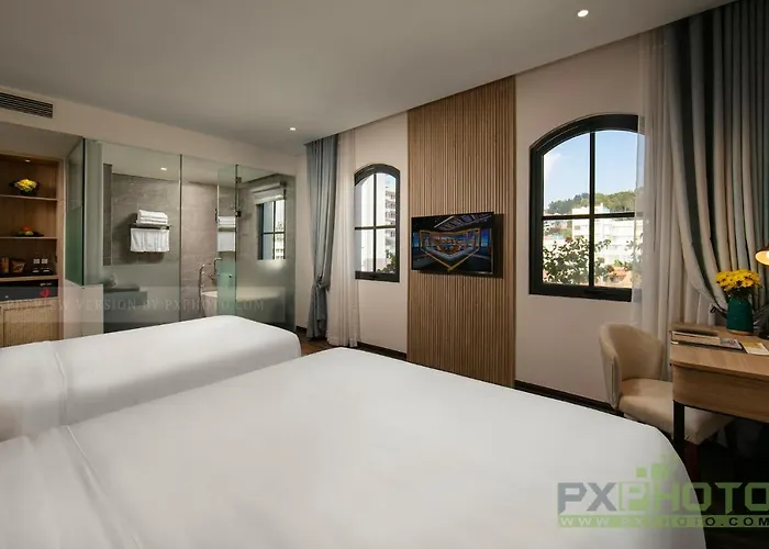 Green Suites Hotel Hạ Long