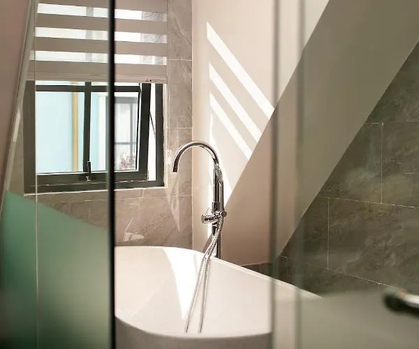 Green Suites Hotel Khách sạn