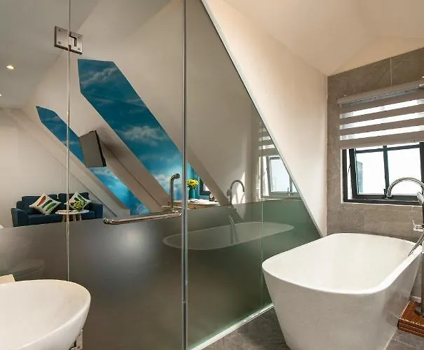 Green Suites Hotel