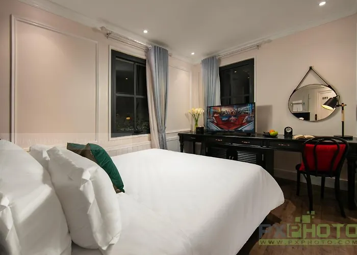 Green Suites Hotel 3* Hạ Long
