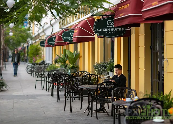 Khách sạn Green Suites Hotel Hạ Long